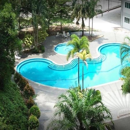 Lumut Valley Condominium Luaran gambar